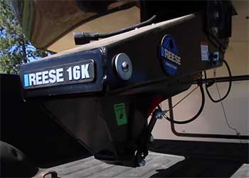 Reese Goose Box Hitch