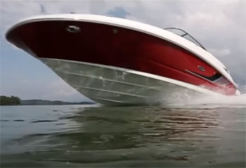 2015 Sea Ray 220 Sundeck Boat