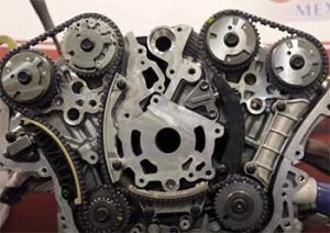 Cloyes Timing Chain Vs. OEM Timing Chain For Your Vehicle