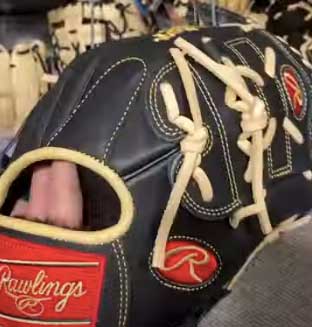 Rawlings Thermoformed Glove