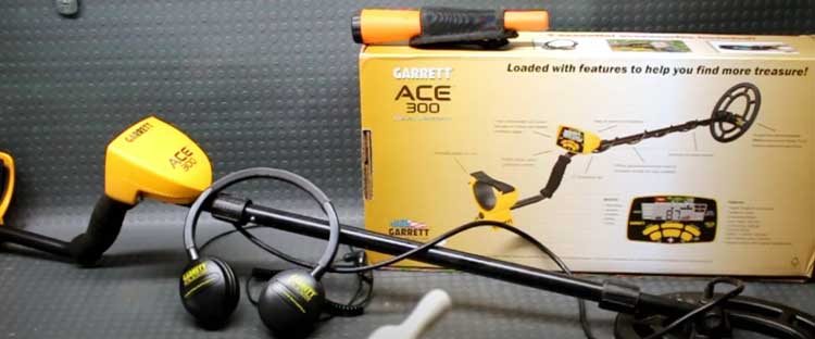 Garrett Ace 300 Metal Detector