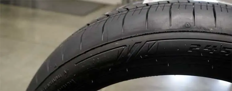 Cooper Cobra instinct Tire