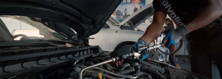 Valvoline Instant Oil Change