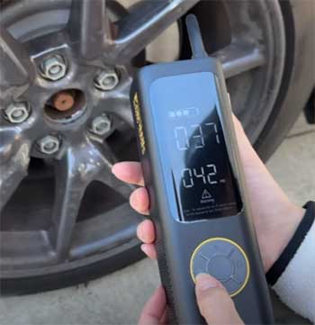Fanttik S100 Portable Air Inflator