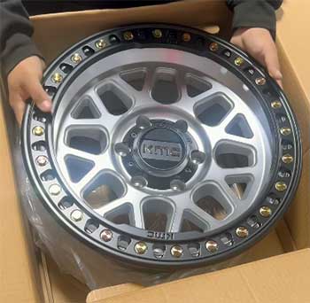 KMC offroad wheel
