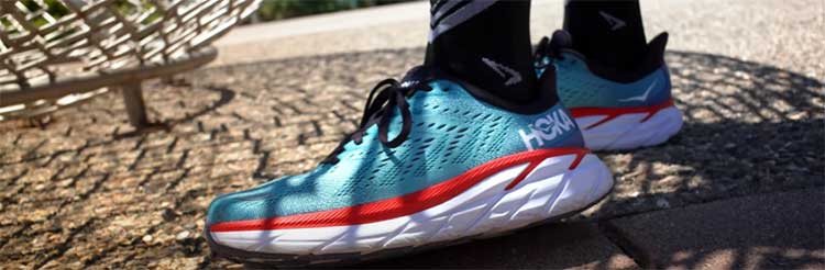 HOKA Clifton 8 Full Shoe