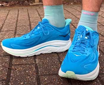 Hoka Clifton 10