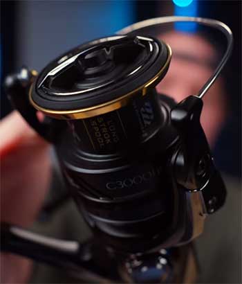 Shimano Sustain FJ