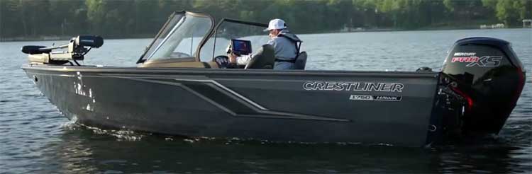 Crestliner Boat