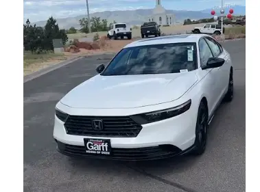 Honda Accord Hybrid vs. Toyota Camry Hybrid
