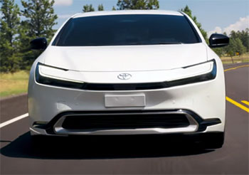 Toyota Prius PHEV