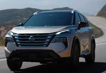 Nissan Rogue (2025)