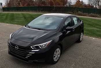 Nissan Versa