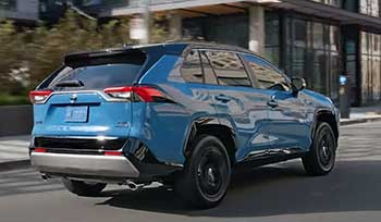 Toyota RAV4 (2025)