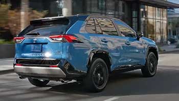 Toyota RAV4 (2025)