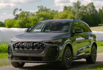 Audi Q5 Vs. Genesis GV70