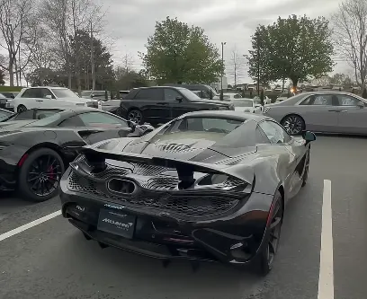 McLaren 750S Vs. McLaren 765LT