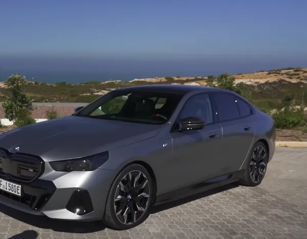 BMW 7 Series Vs. BMW 5 Series