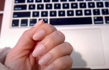 olive and june press on nails