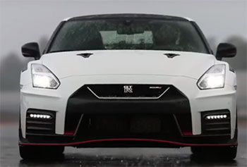Nissan GT-R
