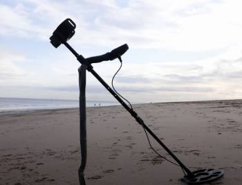 dr otek metal detector