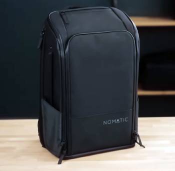 nomatic backpack vs tumi