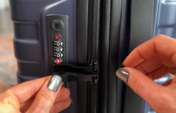 bagsmart carry on luggage