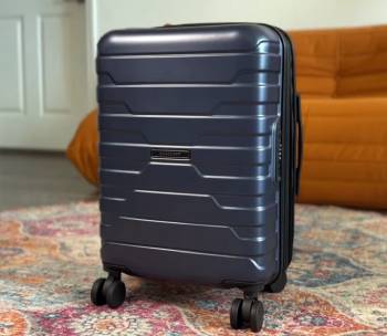 bagsmart carry on luggage