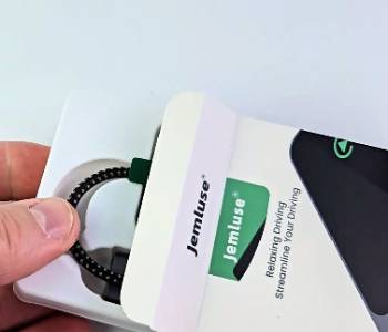 jemluse wireless carplay adapter