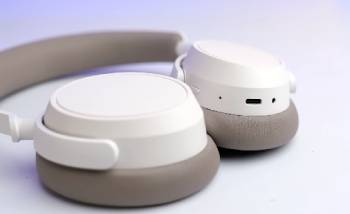 sennheiser accentum plus