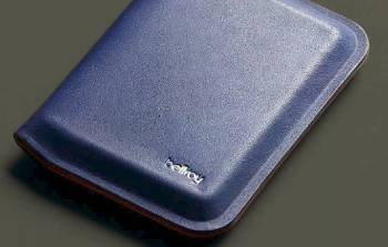 bellroy apex slim sleeve