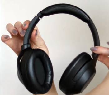 beats studio pro vs sony wh 1000xm4
