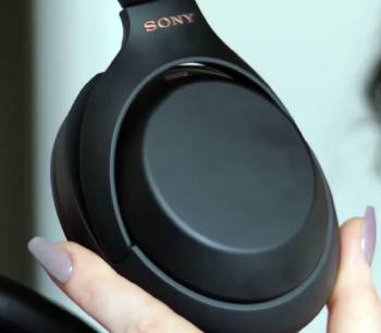beats studio pro vs sony wh 1000xm4