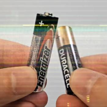 duracell vs energizer batteries