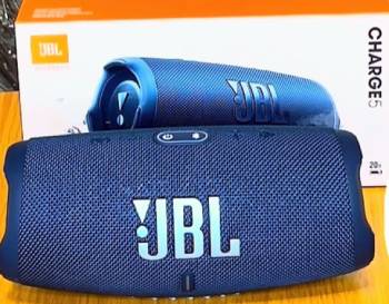 jbl flip 7 vs charge 5