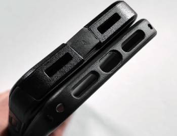 otterbox symmetry vs commuter