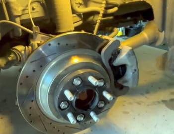 detroit axle shocks
